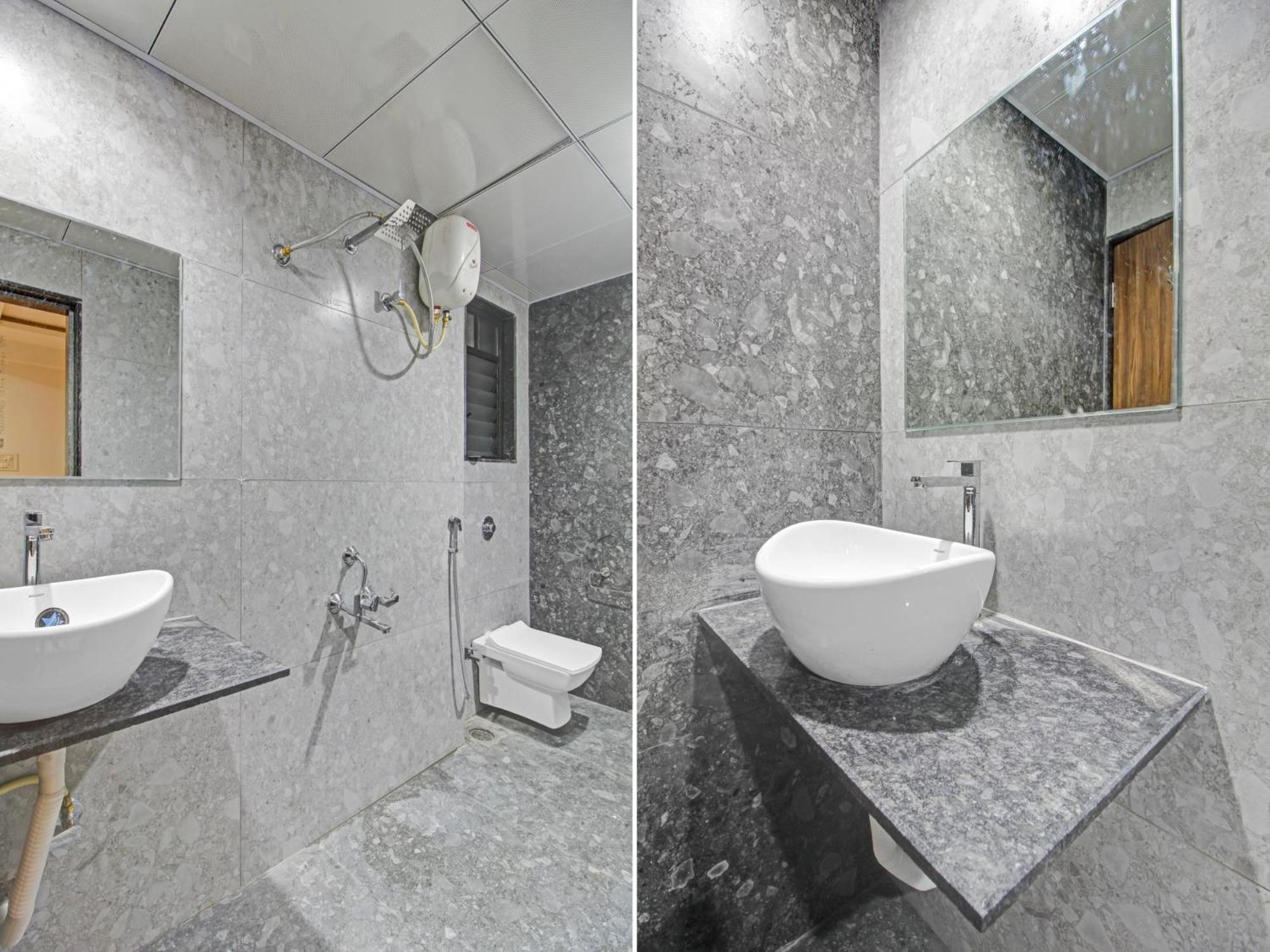 Collection O Crystal Hotel Pimpri-Chinchwad Buitenkant foto